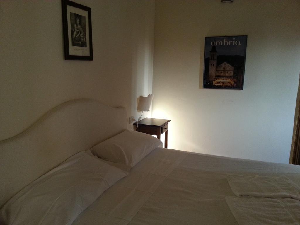 بيفانيا Locanda Spirito Divino الغرفة الصورة